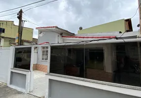 Foto 1 de Casa com 2 Quartos para alugar, 70m² em Centro, Nova Iguaçu