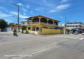 Foto 1 de Casa com 3 Quartos para alugar, 301m² em Guaranhuns, Vila Velha