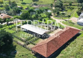 Foto 1 de Fazenda/Sítio à venda, 77052m² em Zona Rural, Goiás