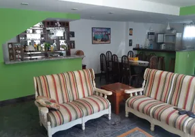 Foto 1 de Casa com 5 Quartos à venda, 155m² em Jardim Enseada, Ubatuba