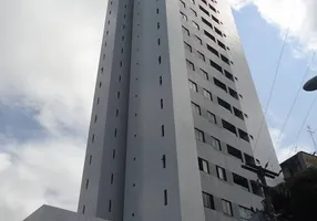 Foto 1 de Apartamento com 1 Quarto à venda, 45m² em Torre, Recife