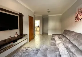 Foto 1 de Sobrado com 3 Quartos à venda, 130m² em Vilage Flamboyant, Cuiabá