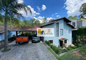 Foto 1 de Casa de Condomínio com 3 Quartos para venda ou aluguel, 300m² em Granja Viana, Embu das Artes