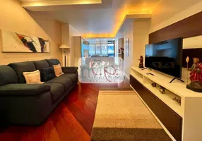 Foto 1 de Apartamento com 3 Quartos à venda, 135m² em Centro, Petrópolis
