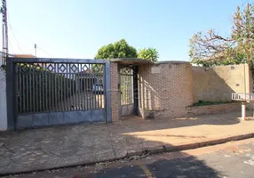 Foto 1 de Casa com 3 Quartos à venda, 140m² em Bom Jardim, São José do Rio Preto