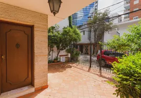 Foto 1 de Casa com 4 Quartos à venda, 108m² em Itaim Bibi, São Paulo