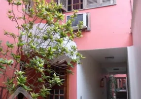 Foto 1 de Casa de Condomínio com 2 Quartos à venda, 87m² em Camaquã, Porto Alegre