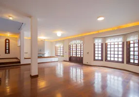 Foto 1 de Casa com 4 Quartos à venda, 485m² em Vila Sônia, São Paulo