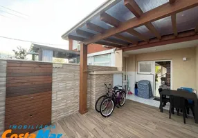 Foto 1 de Sobrado com 2 Quartos à venda, 90m² em , Tramandaí