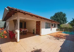 Foto 1 de Casa com 3 Quartos à venda, 171m² em Conjunto Residencial Apora, Foz do Iguaçu