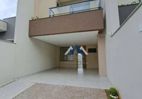 Foto 1 de Sobrado com 3 Quartos à venda, 88m² em Sabara I, Londrina