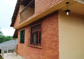 Foto 1 de Casa com 2 Quartos à venda, 100m² em Bingen, Petrópolis