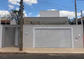 Foto 1 de Casa com 3 Quartos à venda, 385m² em Vila Melhado, Araraquara