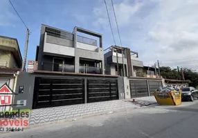 Foto 1 de Sobrado com 3 Quartos à venda, 162m² em Vila Guilhermina, Praia Grande