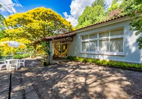 Foto 1 de Casa de Condomínio com 6 Quartos para venda ou aluguel, 450m² em Cuiaba, Petrópolis