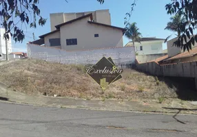 Foto 1 de Lote/Terreno à venda, 337m² em Village São Luiz, Poços de Caldas