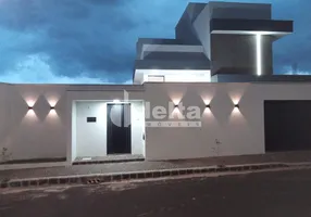 Foto 1 de Casa com 3 Quartos à venda, 165m² em Jardim Colina, Uberlândia