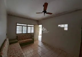 Foto 1 de Sobrado com 3 Quartos à venda, 177m² em Ipiranga, Ribeirão Preto