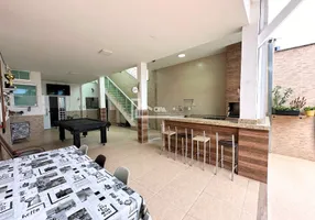Foto 1 de Casa com 4 Quartos à venda, 230m² em Santa Mônica, Belo Horizonte
