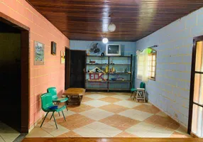 Foto 1 de Fazenda/Sítio com 4 Quartos à venda, 5000m² em Zona Rural, Paraibuna
