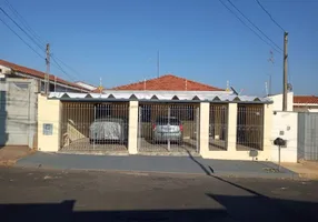 Foto 1 de Casa com 2 Quartos à venda, 210m² em Jardim Tangará, Araraquara