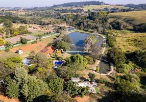 Foto 1 de Fazenda/Sítio com 5 Quartos para alugar, 350m² em Macuco, Valinhos