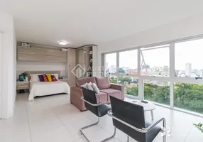 Foto 1 de Apartamento com 1 Quarto à venda, 48m² em Auxiliadora, Porto Alegre