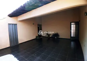 Foto 1 de Casa com 3 Quartos à venda, 140m² em Nossa Senhora da Abadia, Uberaba