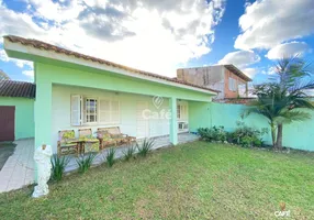 Foto 1 de Casa com 3 Quartos à venda, 149m² em Pé-de-Plátano, Santa Maria
