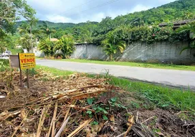 Foto 1 de Lote/Terreno à venda, 660m² em Barra De Guaratiba, Rio de Janeiro