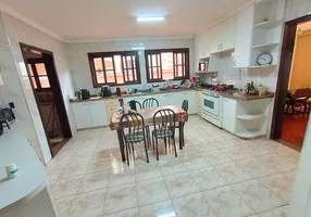 Foto 1 de Casa de Condomínio com 5 Quartos à venda, 540m² em Jardim das Colinas, São José dos Campos