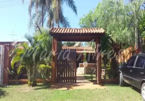 Foto 1 de Fazenda/Sítio com 2 Quartos à venda, 140m² em , Itirapina