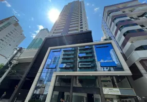 Foto 1 de Apartamento com 4 Quartos para alugar, 133m² em Centro, Balneário Camboriú