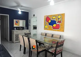 Foto 1 de Apartamento com 4 Quartos à venda, 120m² em Balneário Guarujá , Guarujá