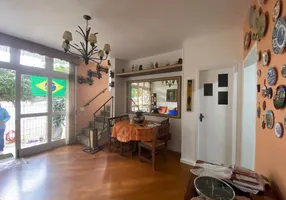 Foto 1 de Casa de Condomínio com 2 Quartos à venda, 120m² em Ermitage, Teresópolis