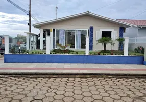 Foto 1 de Casa com 3 Quartos à venda, 130m² em Centro, Barra Velha