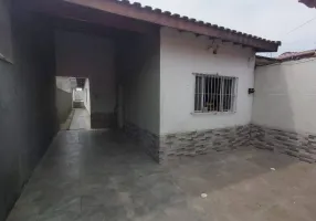 Foto 1 de Casa com 2 Quartos à venda, 250m² em Balneário São Jorge, Itanhaém