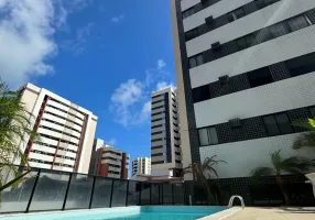 Foto 1 de Apartamento com 3 Quartos para alugar, 70m² em Jatiúca, Maceió