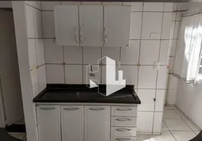 Foto 1 de Apartamento com 2 Quartos à venda, 48m² em Vila Brasil, Jaú