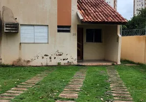 Foto 1 de Casa de Condomínio com 3 Quartos para alugar, 100m² em Jardim Bom Clima, Cuiabá