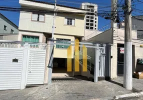 Foto 1 de Sobrado com 3 Quartos para alugar, 140m² em Vila Pauliceia, São Paulo