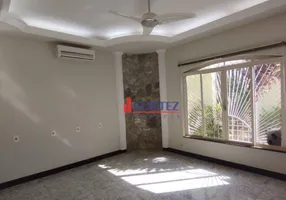 Foto 1 de Casa com 3 Quartos para venda ou aluguel, 180m² em Jardim América, Rio Claro