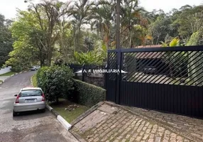 Foto 1 de Casa com 4 Quartos à venda, 320m² em Chácara dos Lagos, Carapicuíba