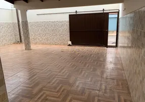 Foto 1 de Casa com 3 Quartos à venda, 150m² em Residencial Flamboyant, Anápolis