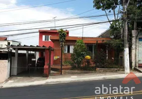 Foto 1 de Casa com 3 Quartos à venda, 185m² em Jardim Henriqueta, Taboão da Serra