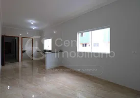 Foto 1 de Apartamento com 2 Quartos à venda, 62m² em Centro, Peruíbe