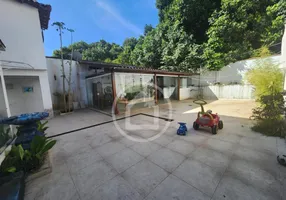 Foto 1 de Casa com 4 Quartos à venda, 387m² em Alto da Boa Vista, Rio de Janeiro