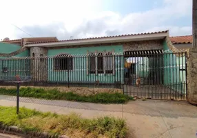 Foto 1 de Casa com 2 Quartos à venda, 188m² em Parque Residencial Santana, Sarandi