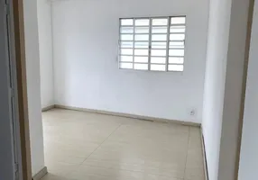 Foto 1 de Casa com 2 Quartos para alugar, 70m² em Jardim do Céu, São José dos Campos