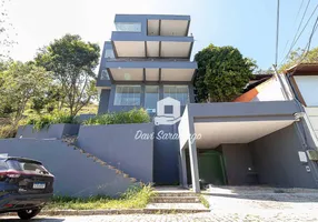 Foto 1 de Casa de Condomínio com 4 Quartos à venda, 436m² em Vila Progresso, Niterói